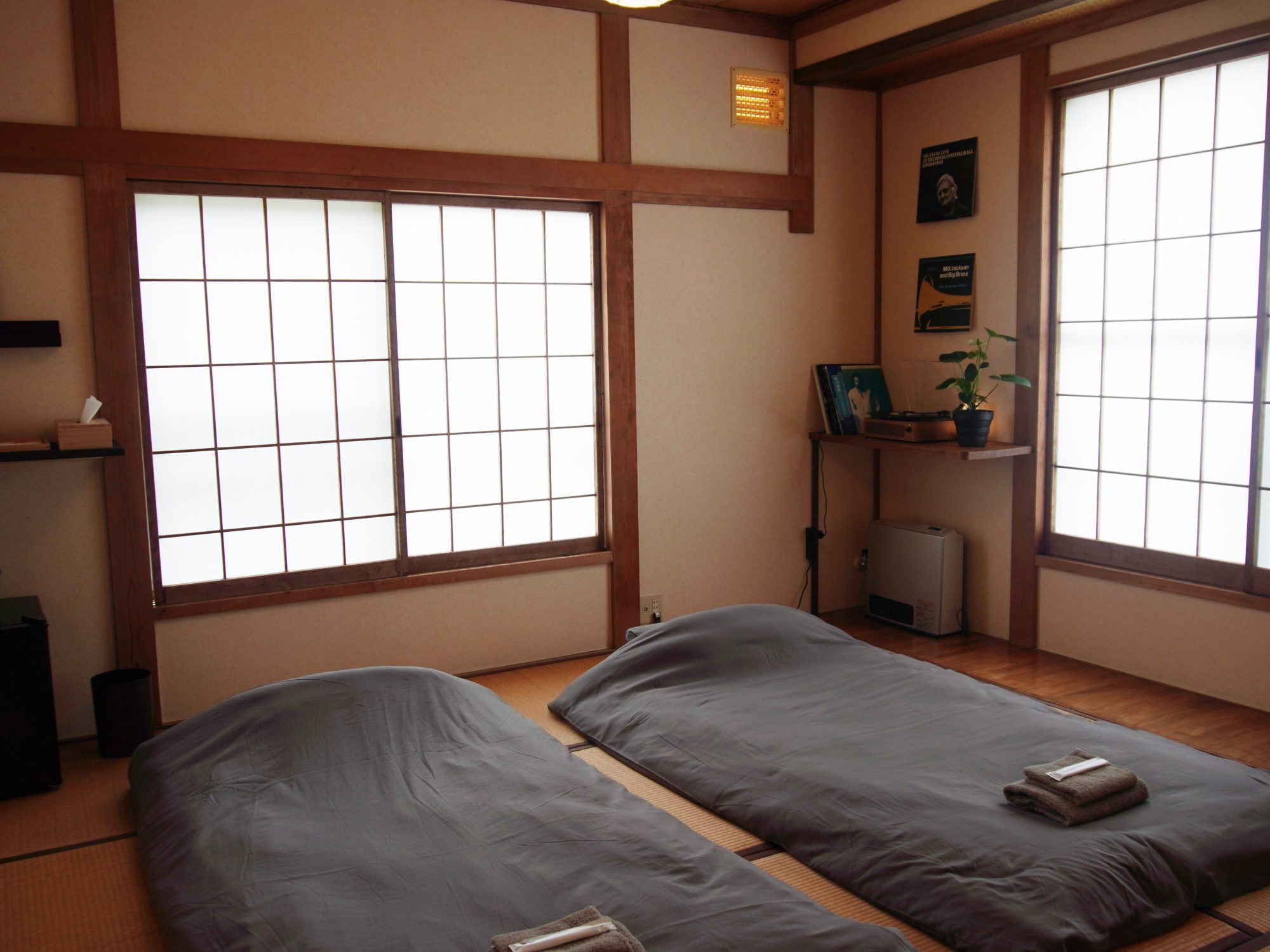 Room2引き